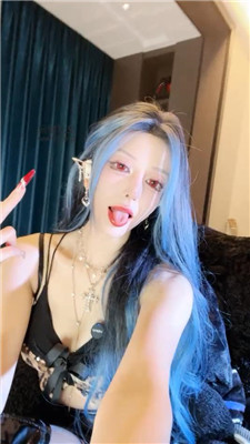 龙妈憋鲸专场 (2).JPG