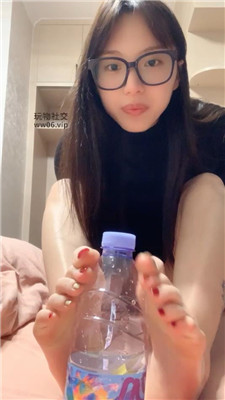 怡宝吃进去 (9).JPG