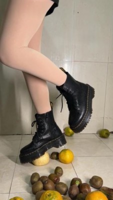 萌棠工作室 萌棠主DR马丁靴水果榨汁  ACYC-4524BP