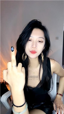 【十一】裸足羞辱    260205-22BP