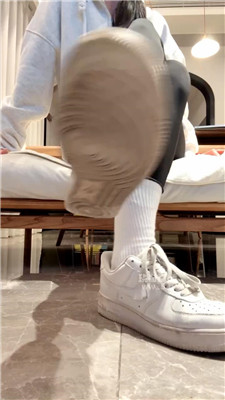 【水水】脏鞋白袜裸足    260214-11BP