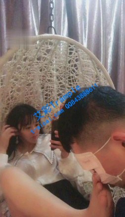 【调教视频】【辛迪无情s】跪舔奴就是贱