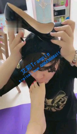 【调教视频】【歌迪丝S】母狗首吃内裤.羞辱无下限